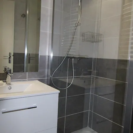 Ménandière Apartamento *